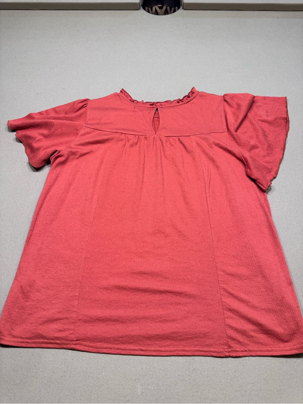 MELLODAY Coral Short-Sleeve Lace Yoke Top - Picture 2 of 5